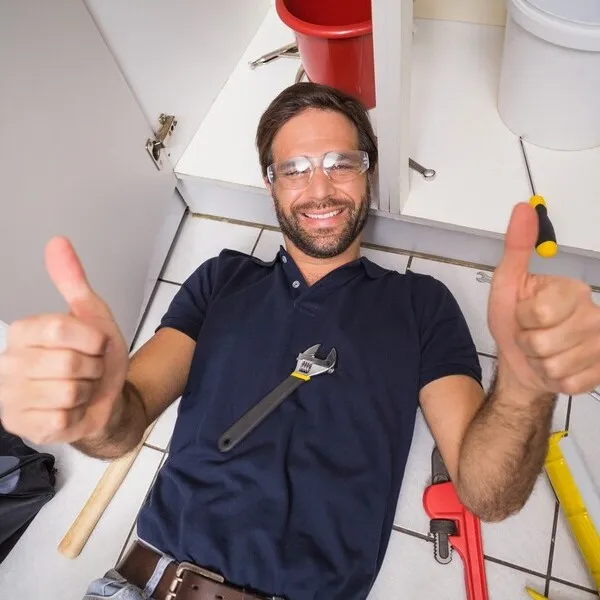 drain-cleaning-plumber